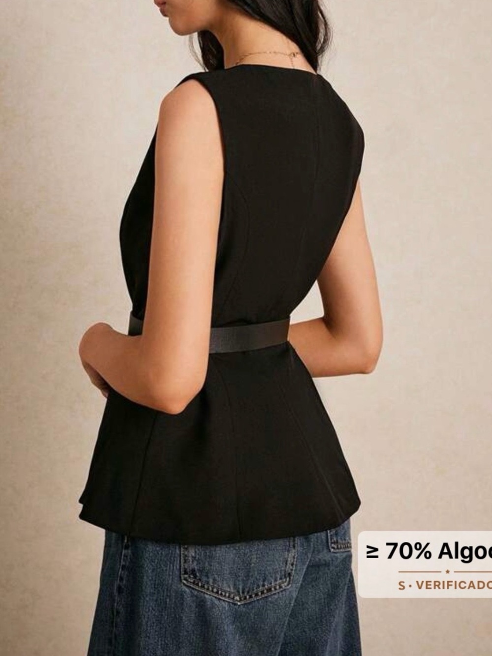 Black Sleeveless Buttoned Tailored Vest - Picture 3 of 11